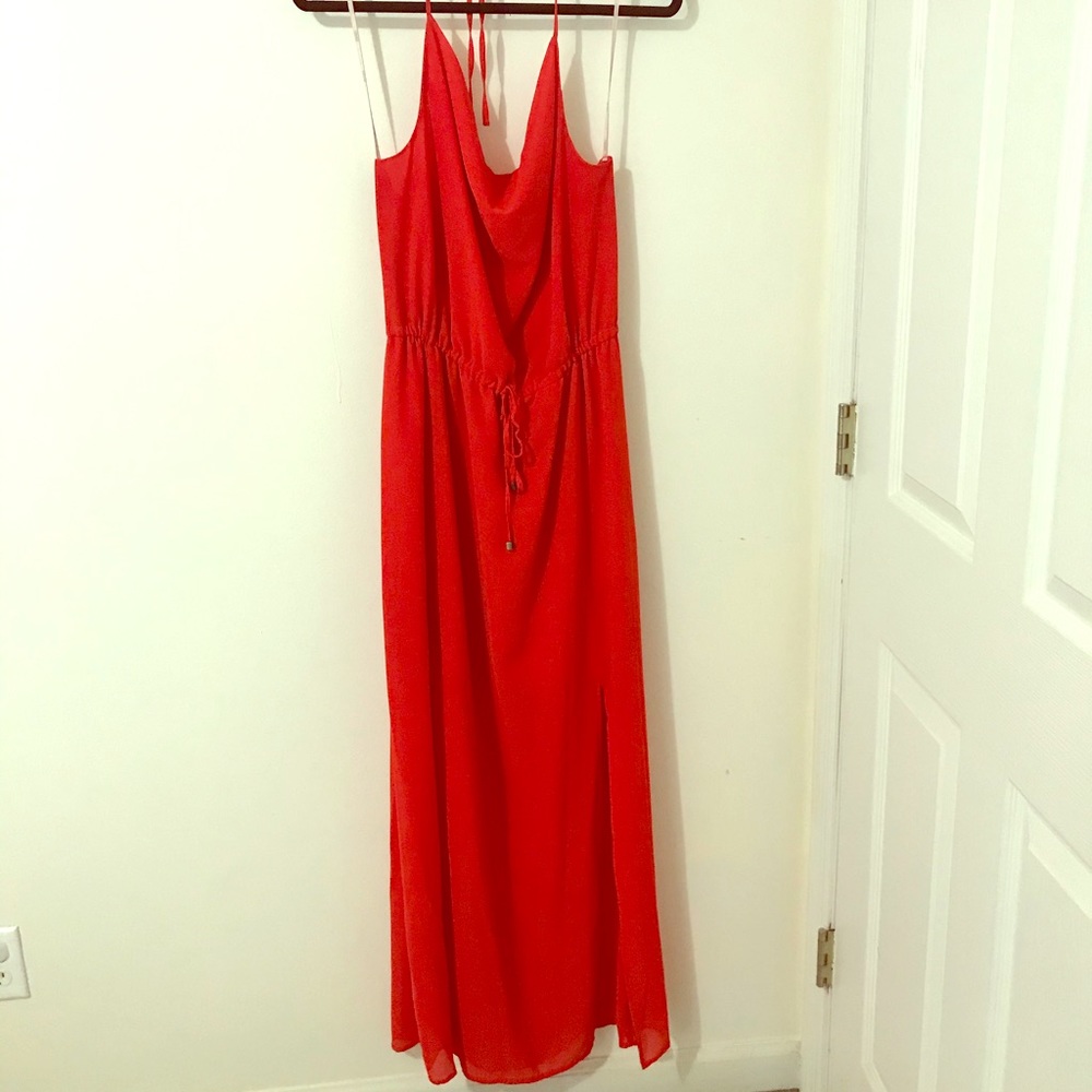 Cute chiffon maxi dress!